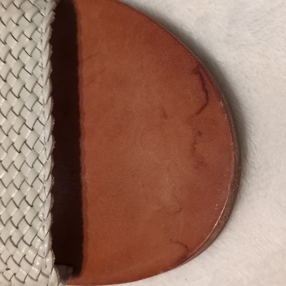 Frye Leather Slides sz 8.5 off white - Picture 7 of 9